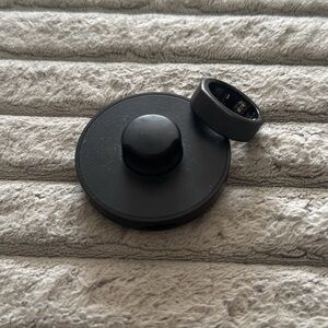 Oura ring Gen 3 Size 8